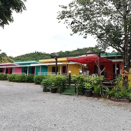 Banrimkhao pakchong Pak Chong Exterior foto